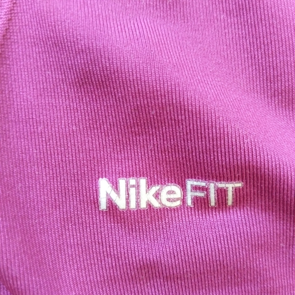 Nike Fit 1/2 Zip Running Top - Picture 8 of 11